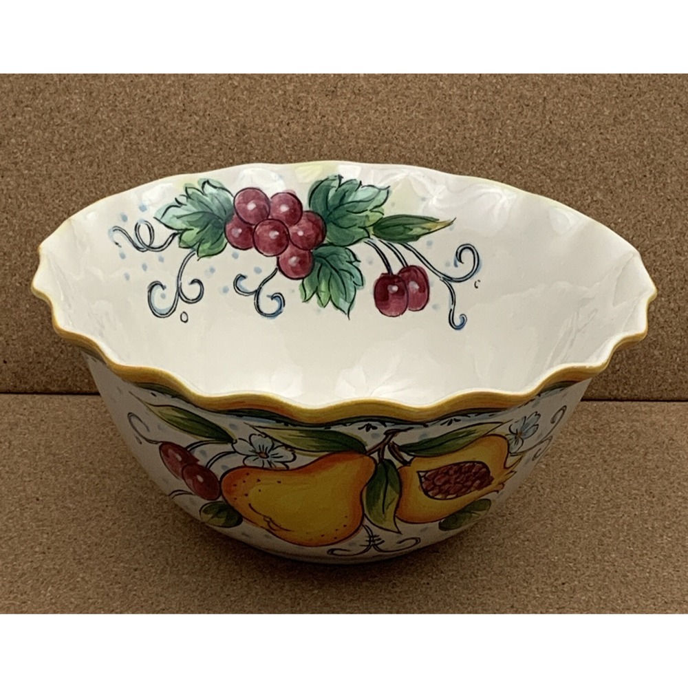 Maxcera Fruttiera Bowl Fruit Pear Cherries Ivory Yellow Scalloped 10" x 4.25"